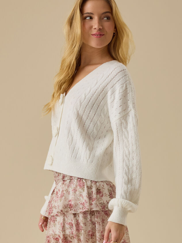 Regina Rose Cardigan Detail 4 - TULLABEE