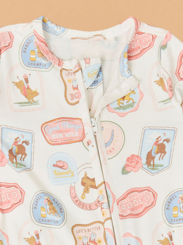 Rodeo Charm Footie Detail 3 - TULLABEE