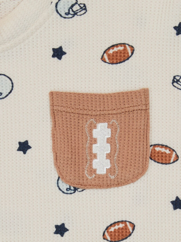 Football Star Shirt and Jogger Set Detail 3 - TULLABEE