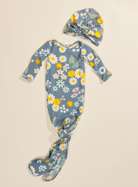 Blue Daisy Knot Gown & Hat Set - TULLABEE