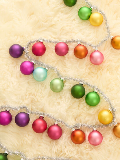 Colorful Christmas Tinsel Garland - TULLABEE