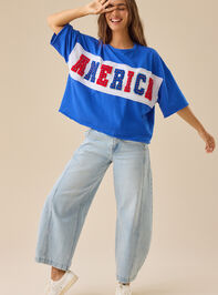 Glitzy America Graphic Tee Detail 2 - TULLABEE