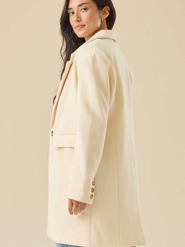 Candice Wool Coat Detail 5 - TULLABEE