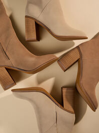 Alexis Tall Boot Detail 5 - TULLABEE