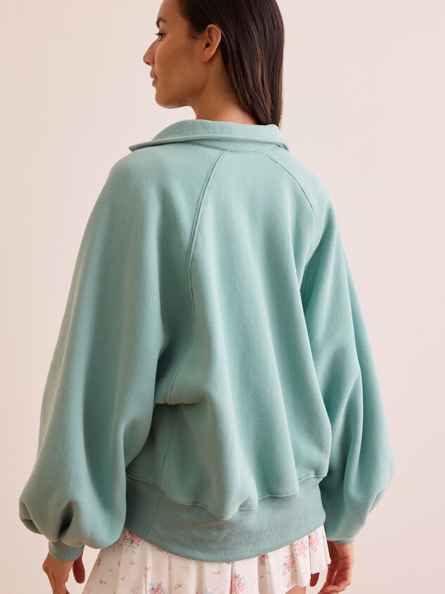 Peak Balloon Sleeve Pullover Detail 5 - TULLABEE