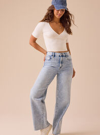 Aaliyah Fitted Top Detail 2 - TULLABEE