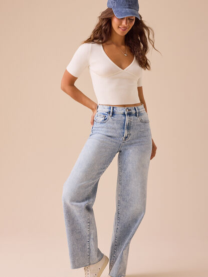 Aaliyah Fitted Top - TULLABEE
