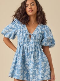 Evie Puff Sleeve Denim Romper Detail 3 - TULLABEE