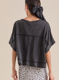 Khani Boxy Pocket Tee Detail 5 - TULLABEE