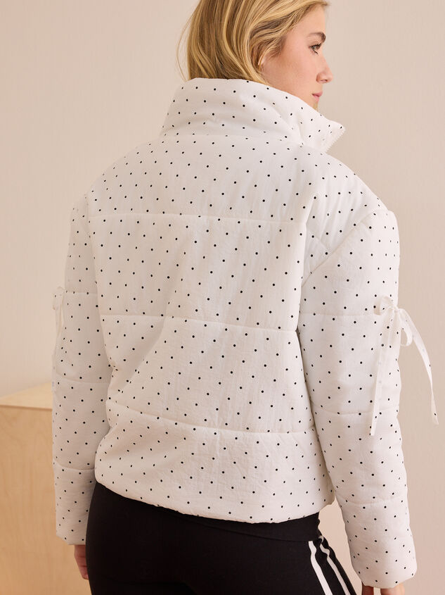 Spot on Puffer Jacket Detail 5 - TULLABEE