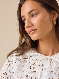 Claudia Collared Lace Top Detail 4 - TULLABEE