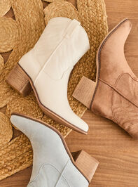 Remy Mini Western Booties Detail 4 - TULLABEE