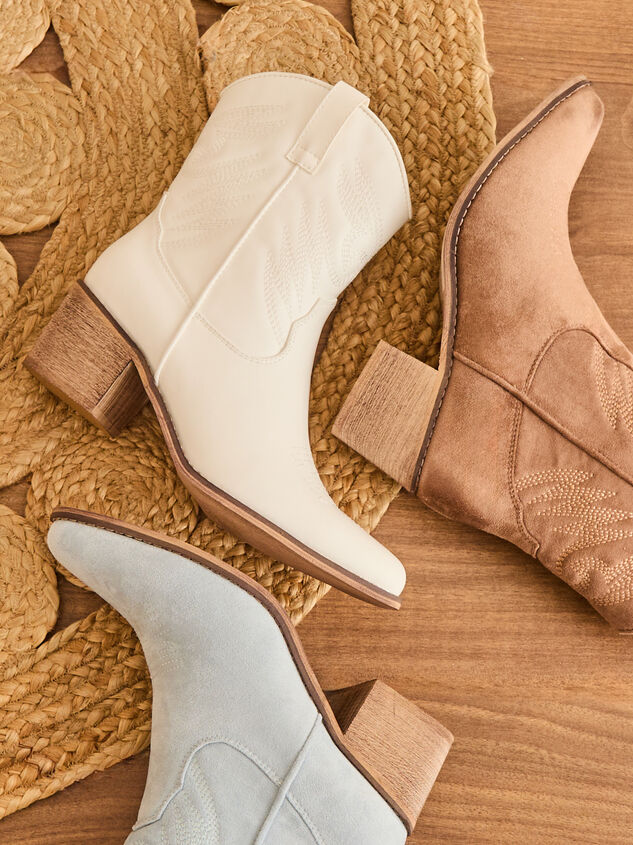 Remy Mini Western Booties Detail 4 - TULLABEE