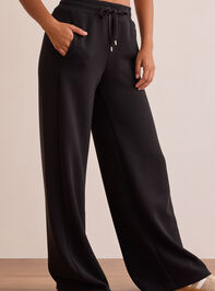 Supersoft Wide Leg Pants Detail 4 - TULLABEE
