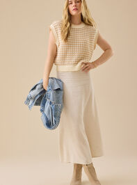 Mina Boxy Striped Vest Detail 4 - TULLABEE