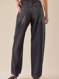 Chloe Studded Jeans Detail 3 - TULLABEE