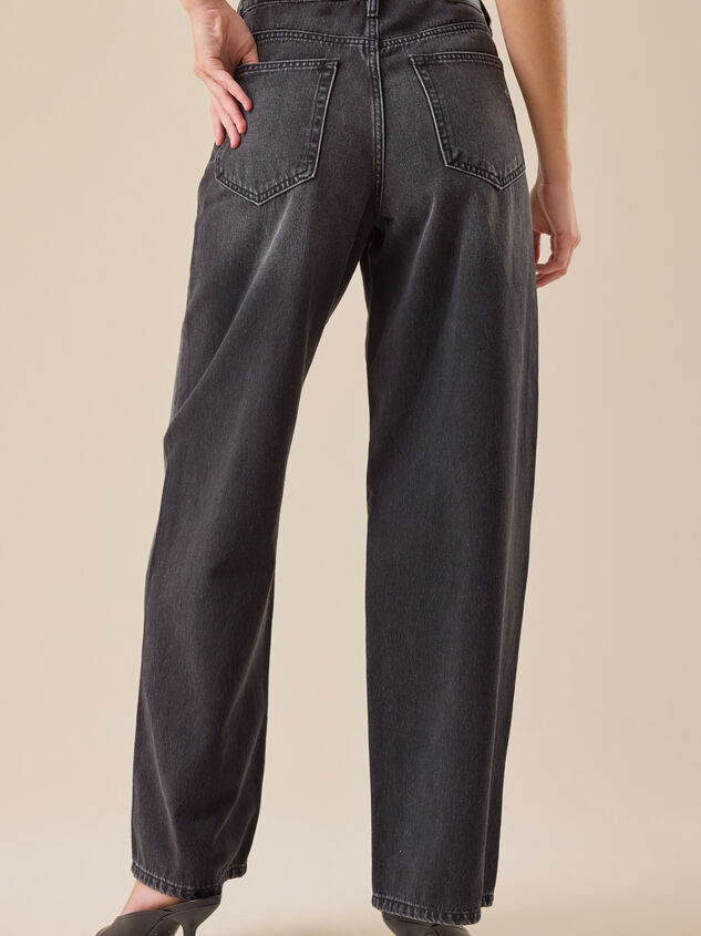 Chloe Studded Jeans Detail 3 - TULLABEE
