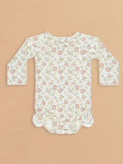 Pheobe Floral Rashguard by Quincy Mae - TULLABEE