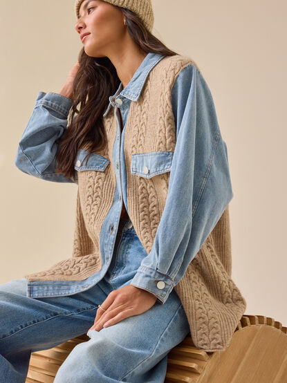 Wilma Mixed Button-Up - TULLABEE