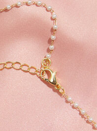 Pearl Chain Seashell Necklace Detail 2 - TULLABEE