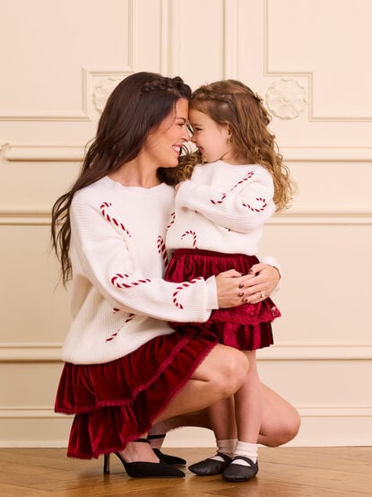 Candy Cane Classic Sweater - TULLABEE