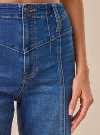 Katherine High Rise Seam Jean Detail 2 - TULLABEE