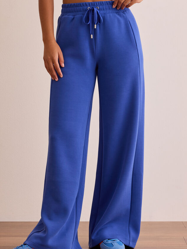 Supersoft Wide Leg Pants Detail 3 - TULLABEE