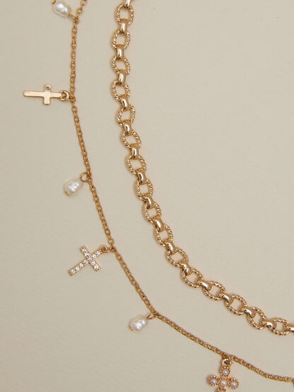 Pearly Cross Dangle Necklace - TULLABEE