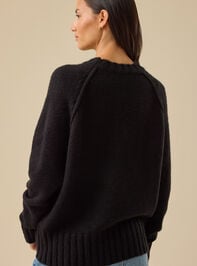 Laurel Raglan Sweater Detail 4 - TULLABEE