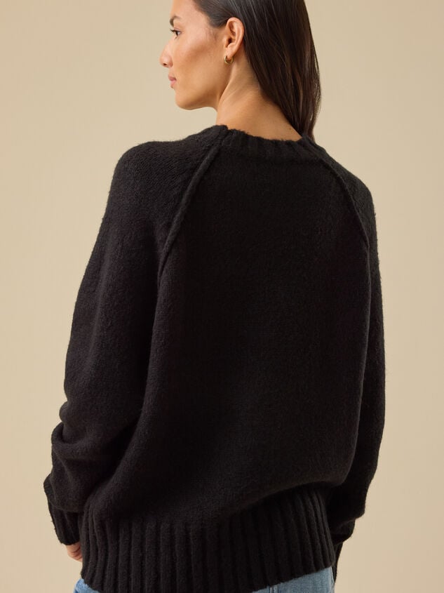 Laurel Raglan Sweater Detail 4 - TULLABEE