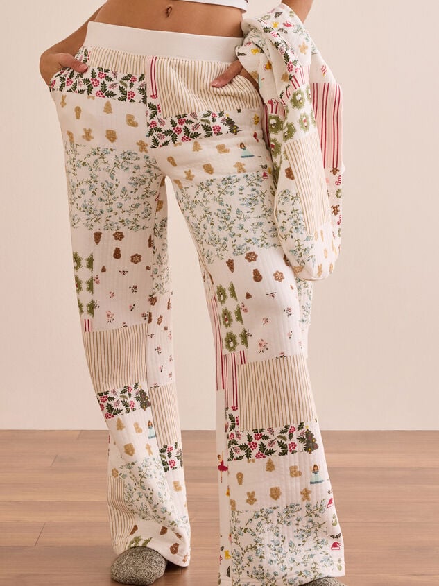 Christmas Patchwork Lounge Pants Detail 3 - TULLABEE