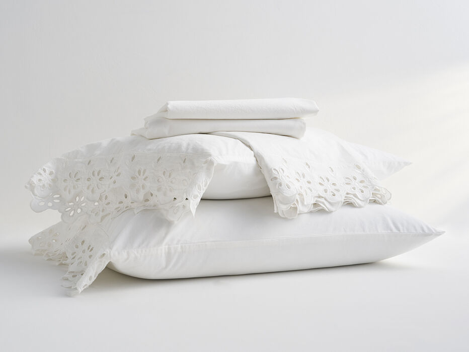 Jane Eyelet Cotton Single Pillowcase - TULLABEE - 