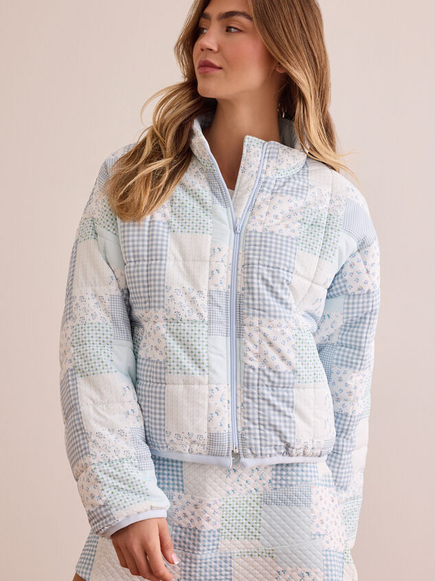 Comfort Patchwork Quilted Puffer Detail 3 - TULLABEE