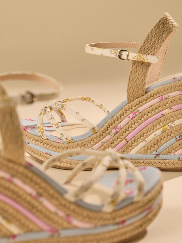 Addeline Wedges Detail 5 - TULLABEE