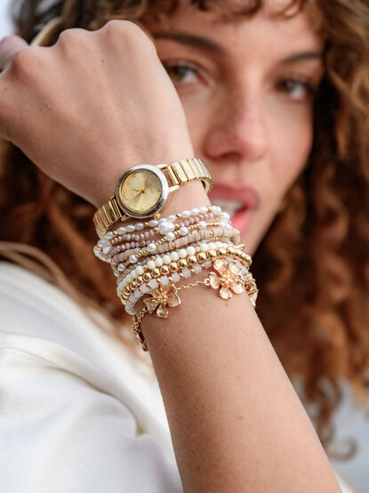 Round Face Stretch Watch - TULLABEE