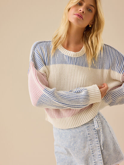 Sloane Ribbed Striped Sweater - TULLABEE