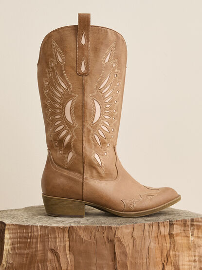 Bandera Cutout Western Boot - TULLABEE