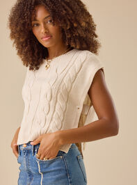 Niki Cable Knit Vest - TULLABEE