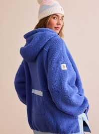 Sherpa Oversized Court Hoodie Detail 6 - TULLABEE