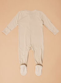 Cozy Sand Zip Footie Detail 2 - TULLABEE