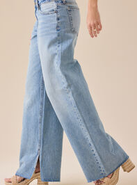 Marcy High Rise Slit Jeans Detail 4 - TULLABEE