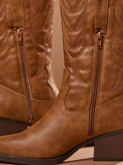 Dixie Tall Cutout Western Boot by Matisse - TULLABEE