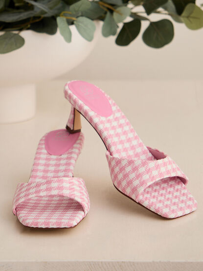 Lomita Kitten Heels - TULLABEE