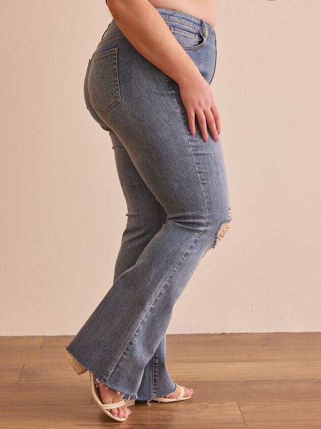 Cory Bootcut Jeans Detail 3 - TULLABEE