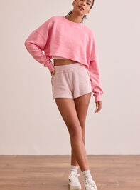 Lock In Cropped Pullover Detail 2 - TULLABEE