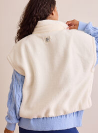Summit Sherpa Button Vest Detail 5 - TULLABEE