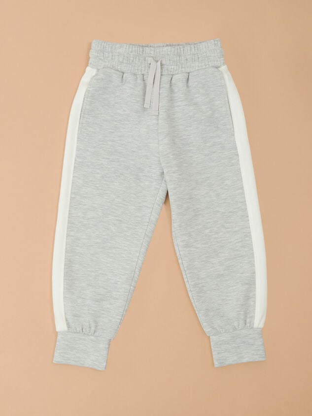 Stokes Stripe Jogger Detail 2 - TULLABEE
