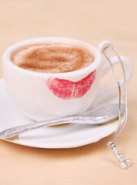 Café Coffee Cup Ornament Detail 2 - TULLABEE