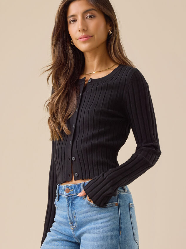 Haven Ribbed Button Up Top Detail 3 - TULLABEE