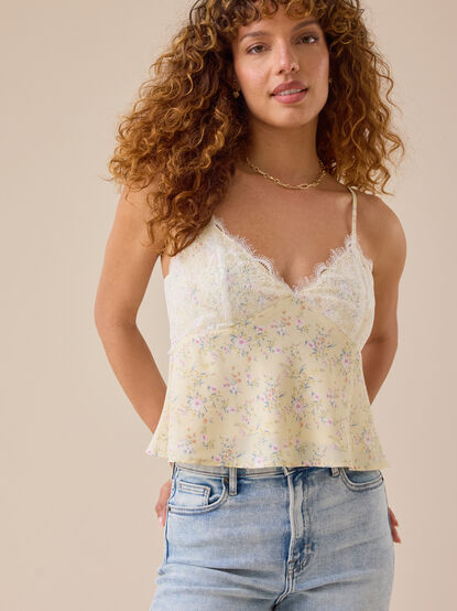 Blakelyn Lace Floral Tank - TULLABEE
